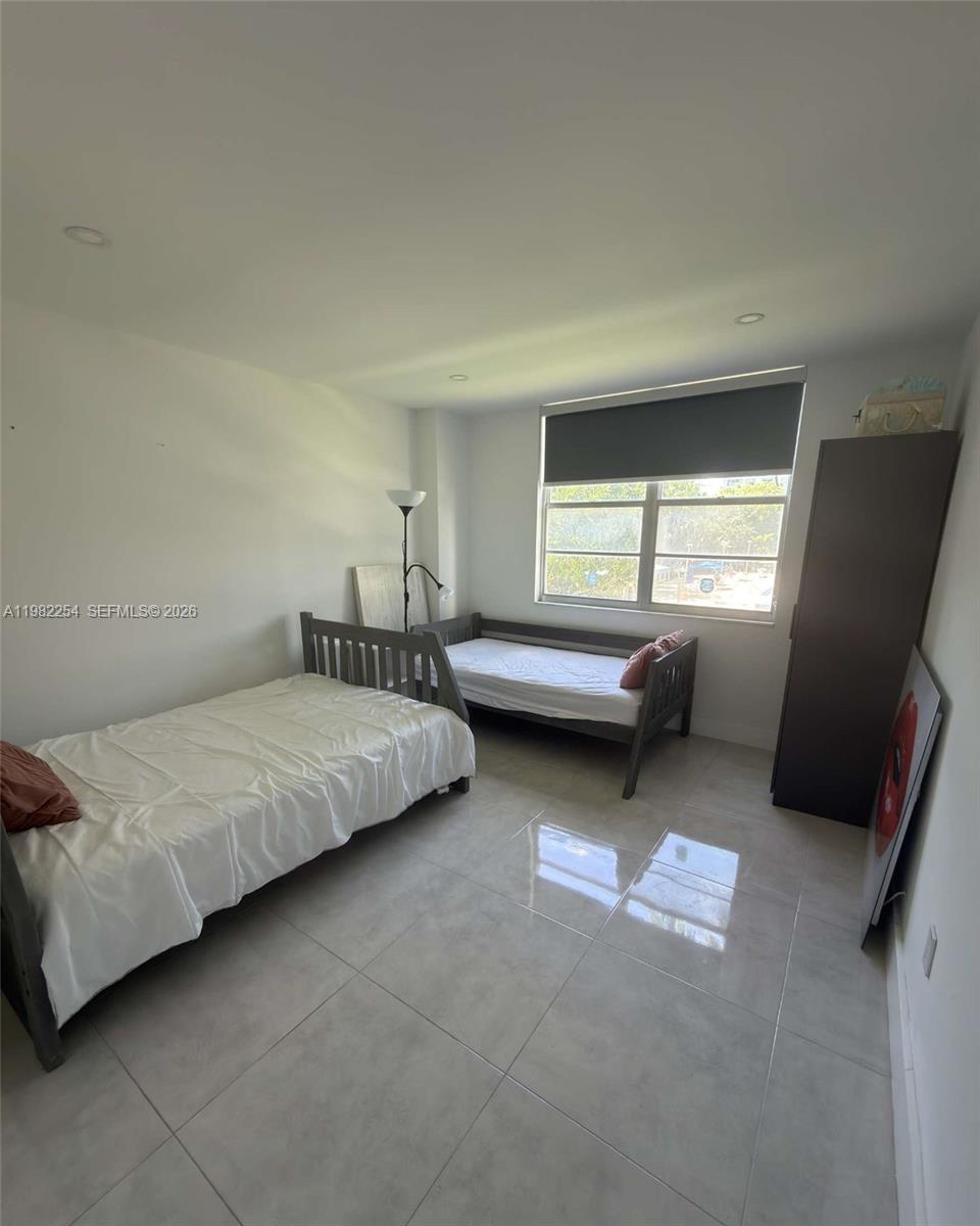 2851 NE 183rd St #212E Aventura, FL 33160