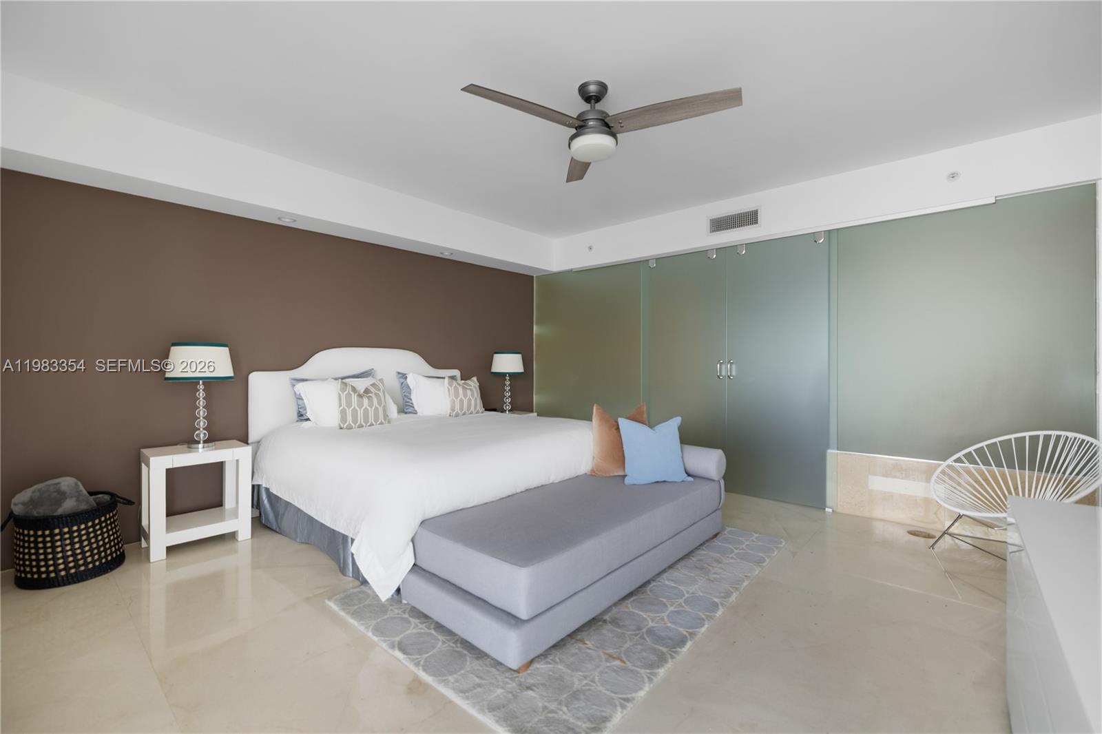 3737 Collins Ave #S-803 Miami Beach, FL 33140