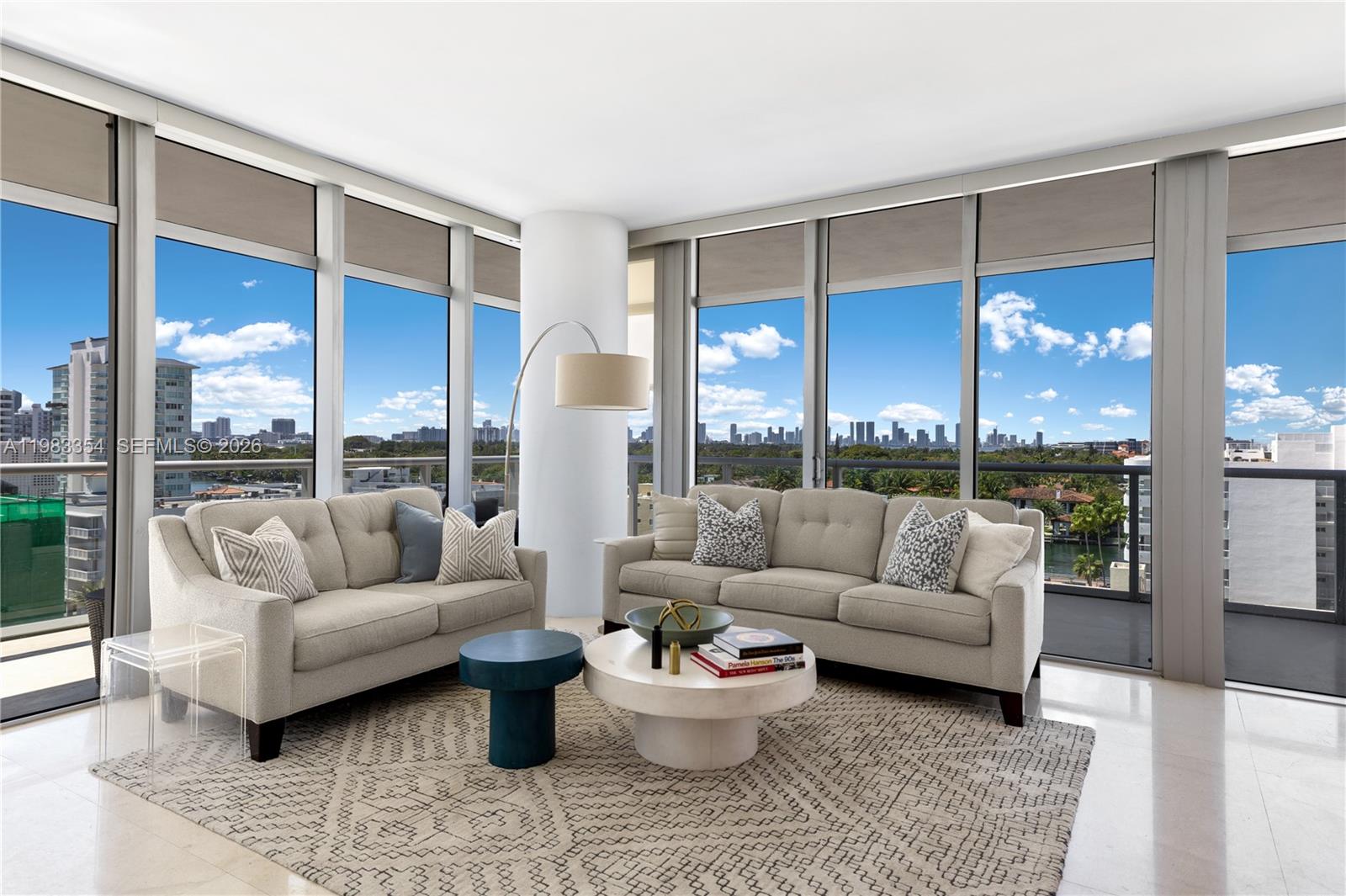 3737 Collins Ave #S-803 Miami Beach, FL 33140