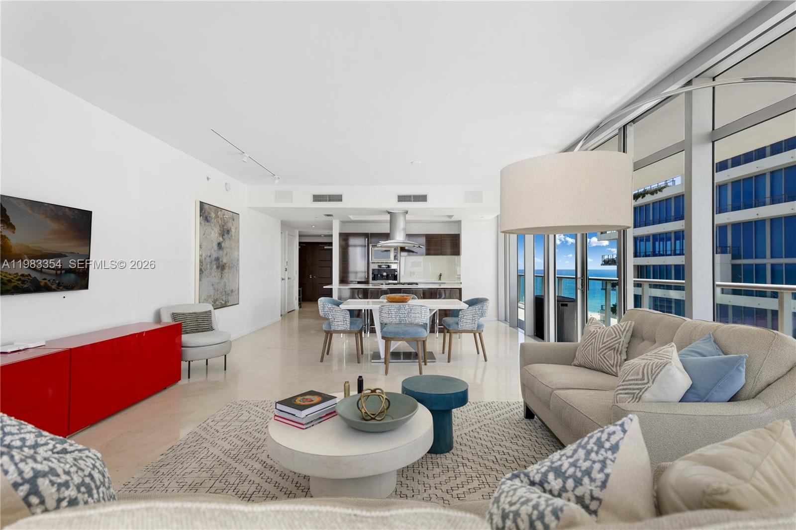 3737 Collins Ave #S-803 Miami Beach, FL 33140