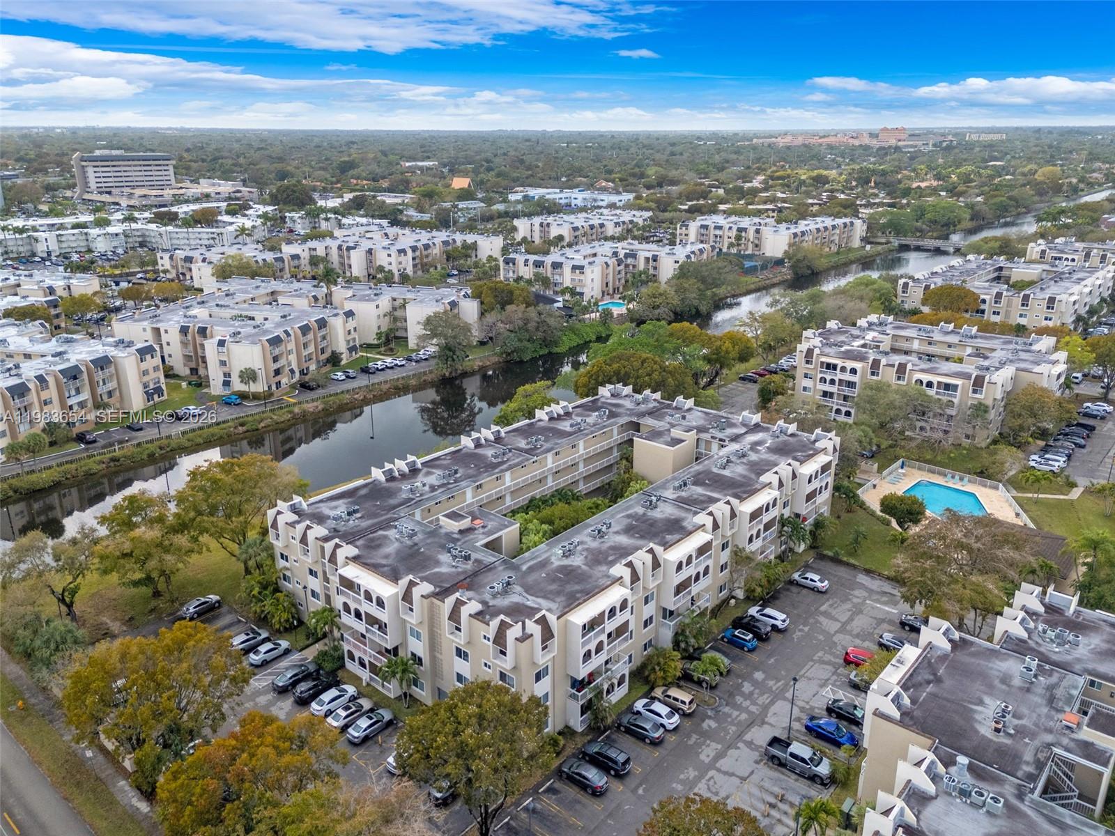 7722 Camino Real #E-218 Miami, FL 33143