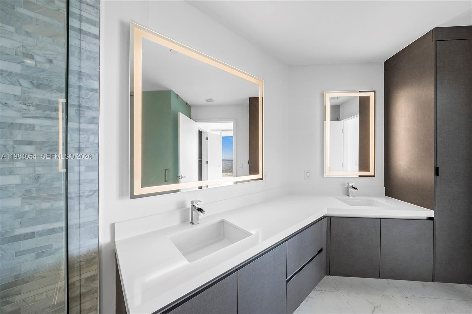 image Paramount Miami Worldcenter13