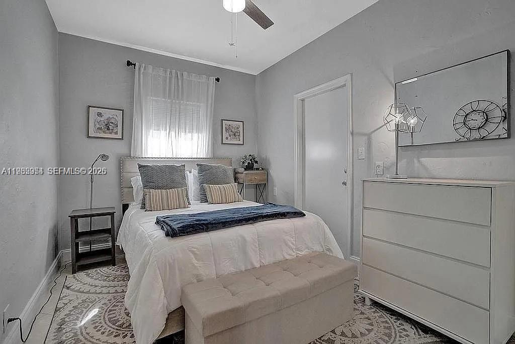 8900 Harding Ave Surfside, FL 33154