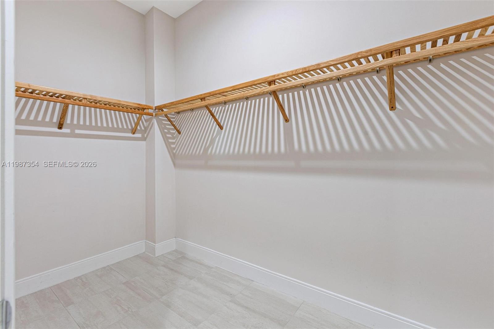 8225 NW 43rd St Doral, FL 33166