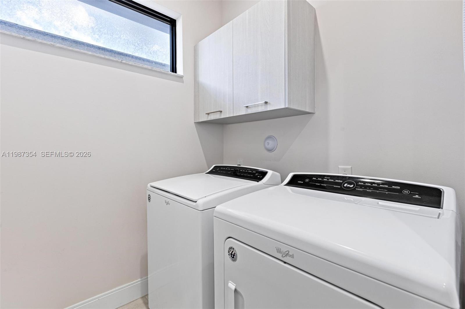 8225 NW 43rd St Doral, FL 33166