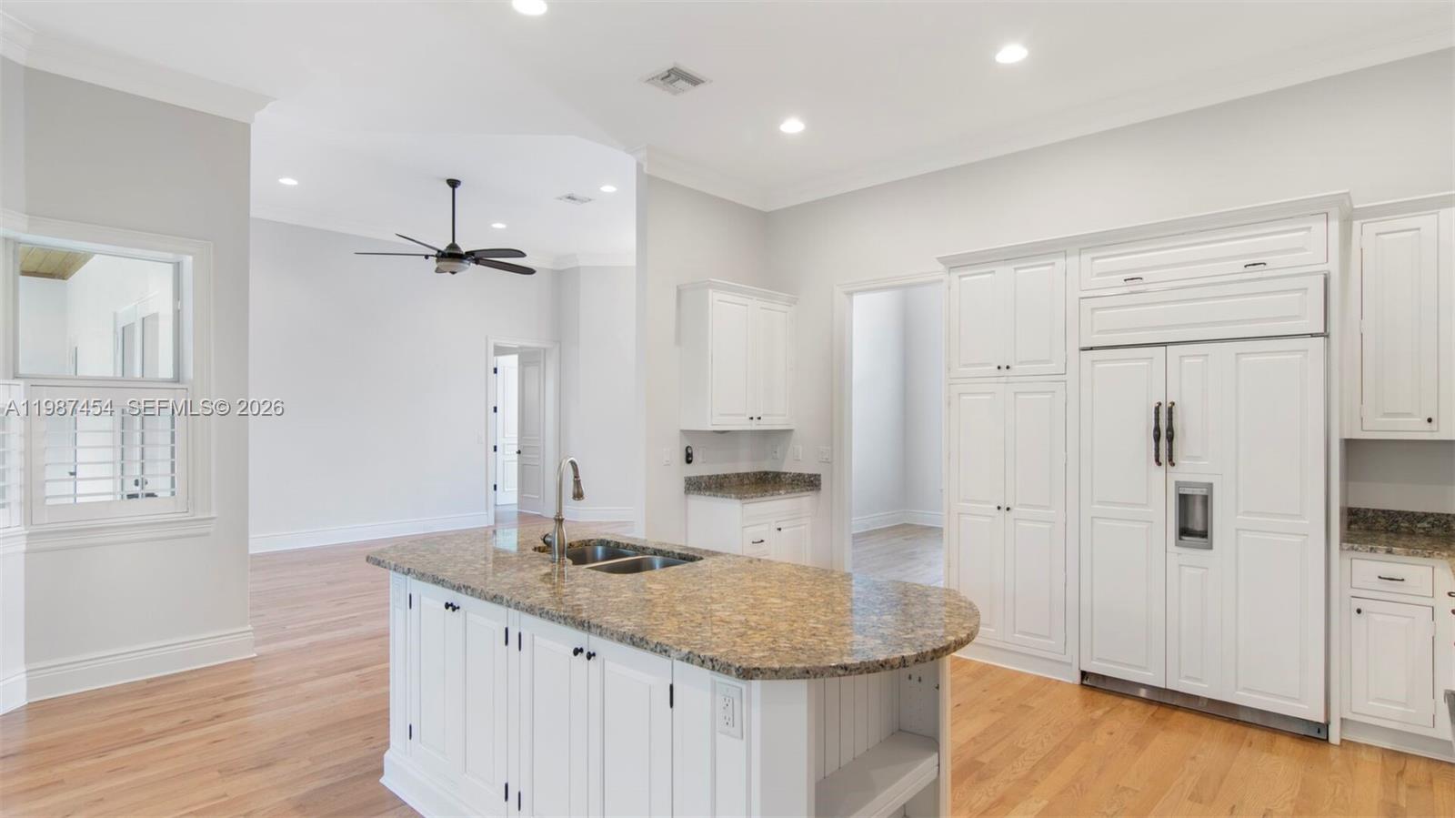 2135 Island Dr Vero Beach, FL 32963