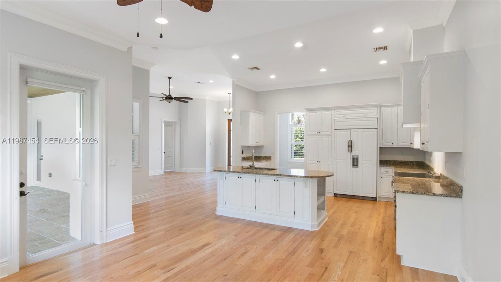 2135 Island Dr Vero Beach, FL 32963