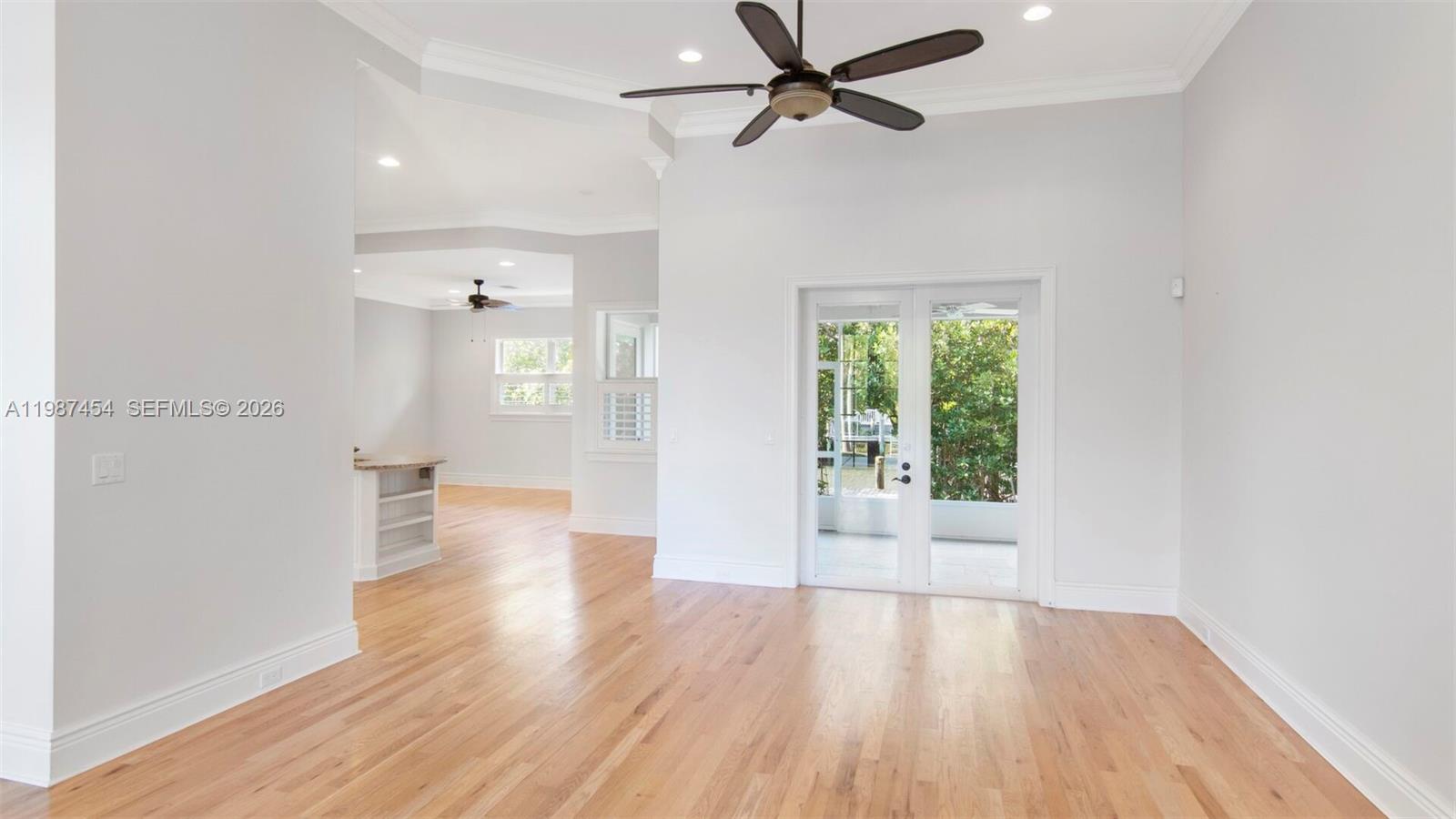 2135 Island Dr Vero Beach, FL 32963