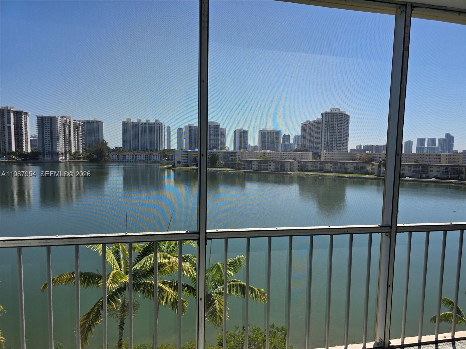 2861 Leonard Dr #F605