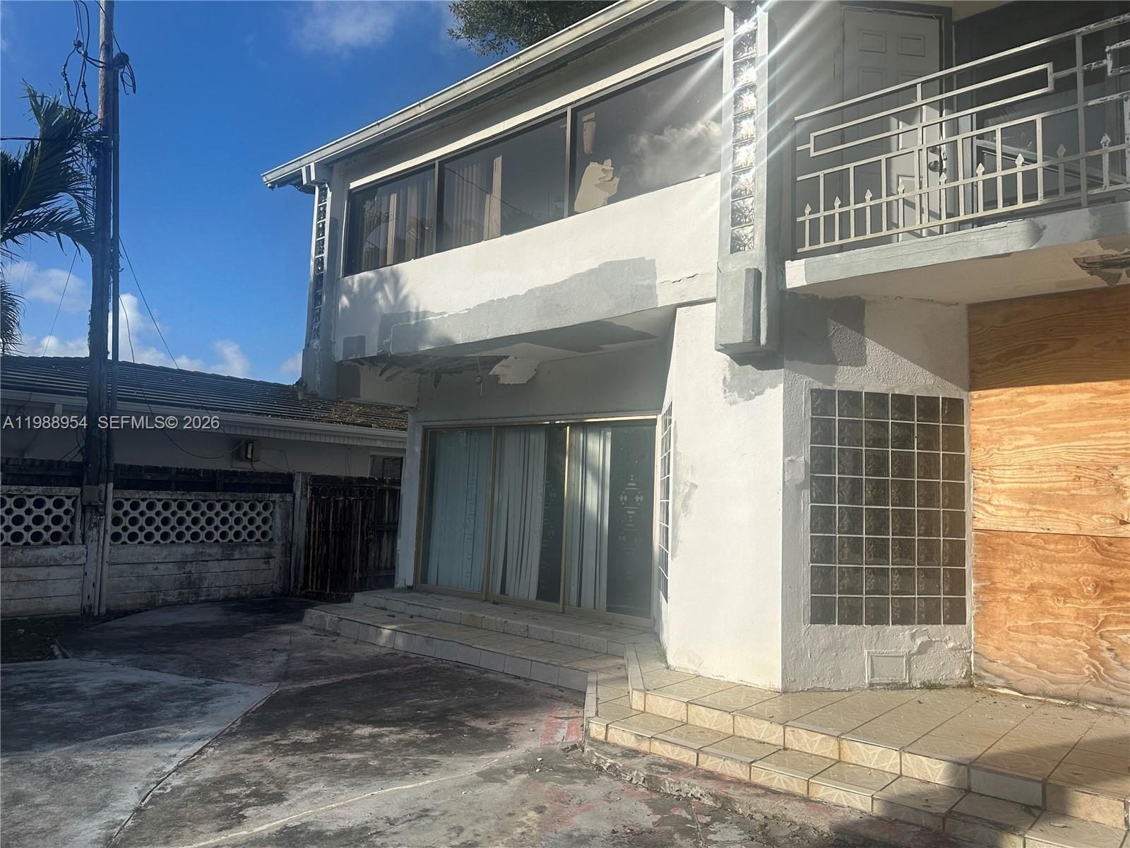 1977 NE 119th Rd North Miami, FL 33181