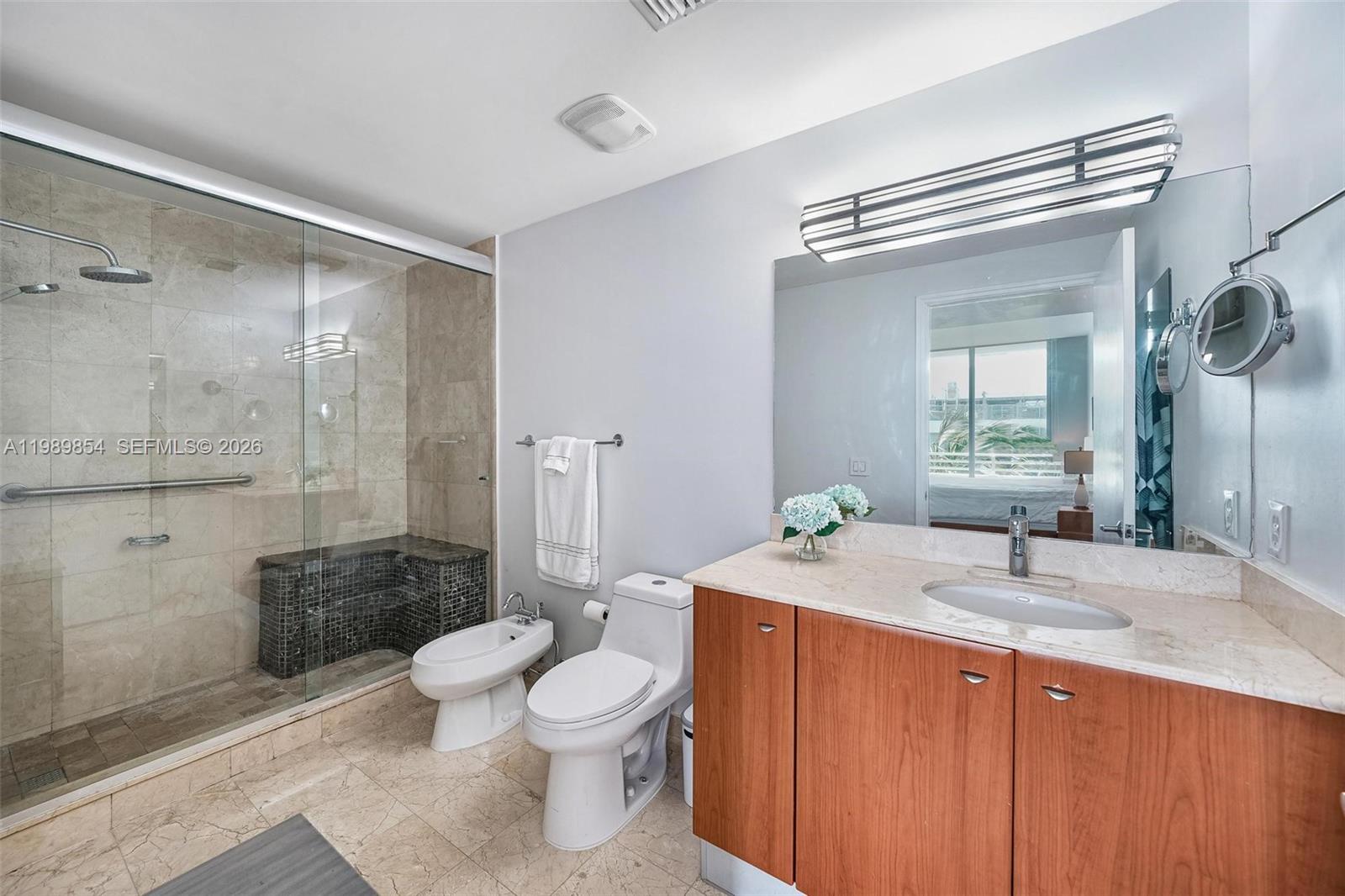 5970 Indian Crk Dr #PH-4 Miami Beach, FL 33140