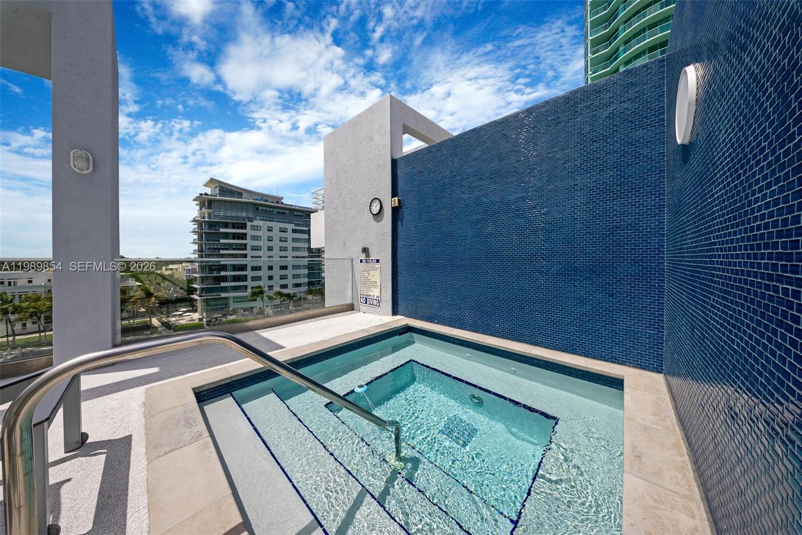 5970 Indian Crk Dr #PH-4 Miami Beach, FL 33140