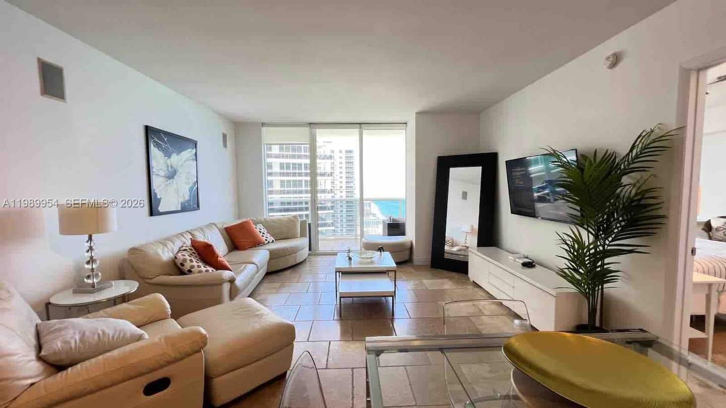 1830 S Ocean Dr #4010 Hallandale Beach, FL 33009