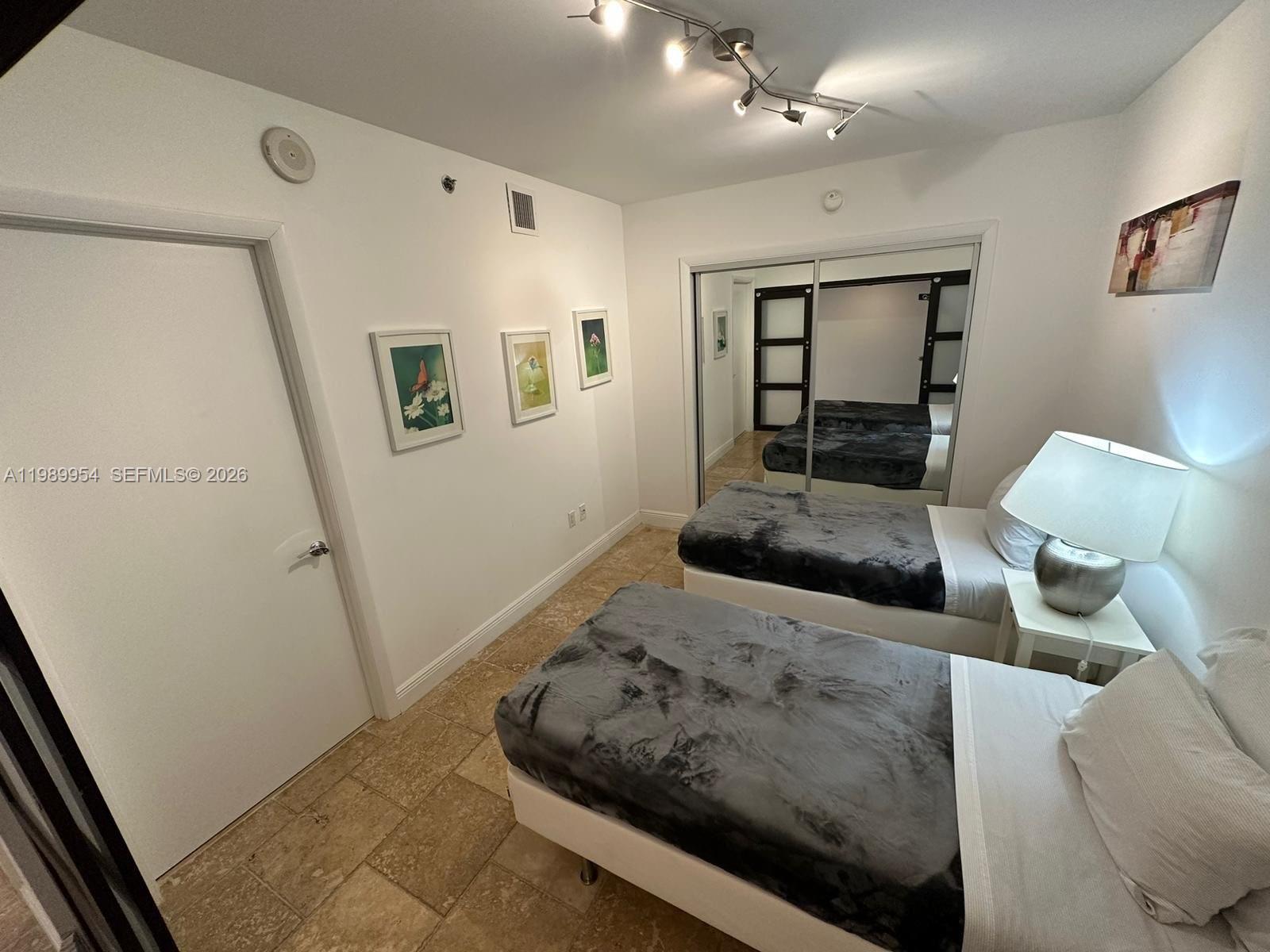 1830 S Ocean Dr #4010 Hallandale Beach, FL 33009