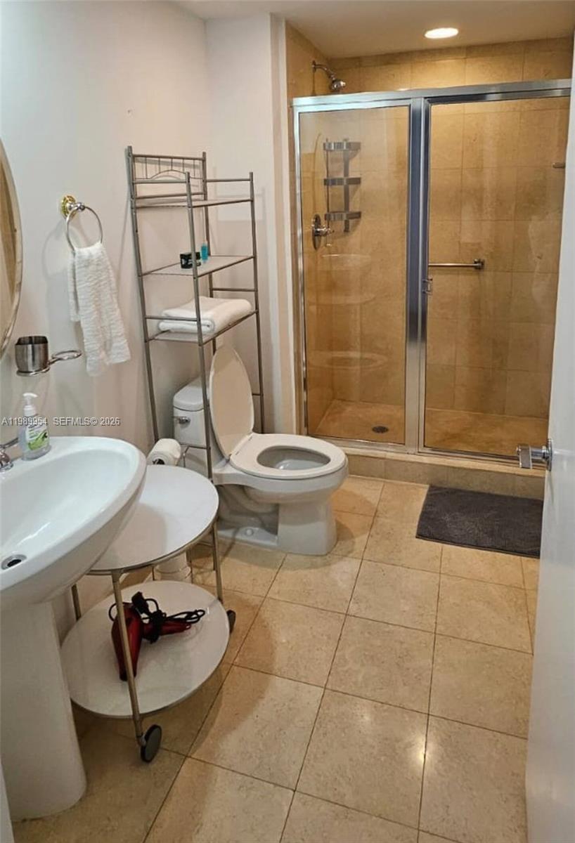 1830 S Ocean Dr #4010 Hallandale Beach, FL 33009