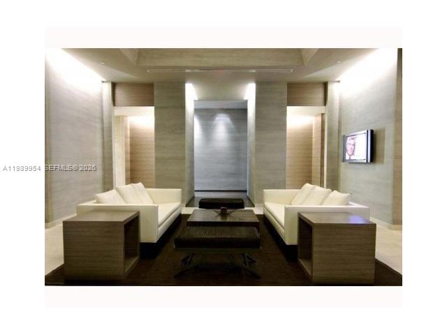 1830 S Ocean Dr #4010 Hallandale Beach, FL 33009