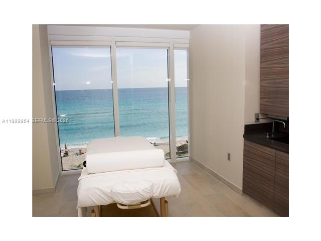 1830 S Ocean Dr #4010 Hallandale Beach, FL 33009