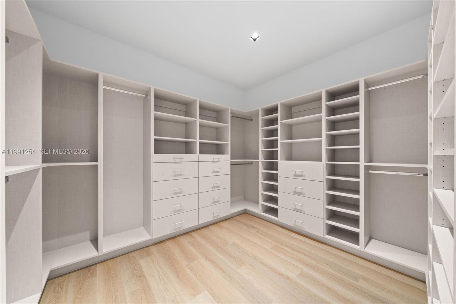 9601 Collins Ave #808 Bal Harbour, FL 33154