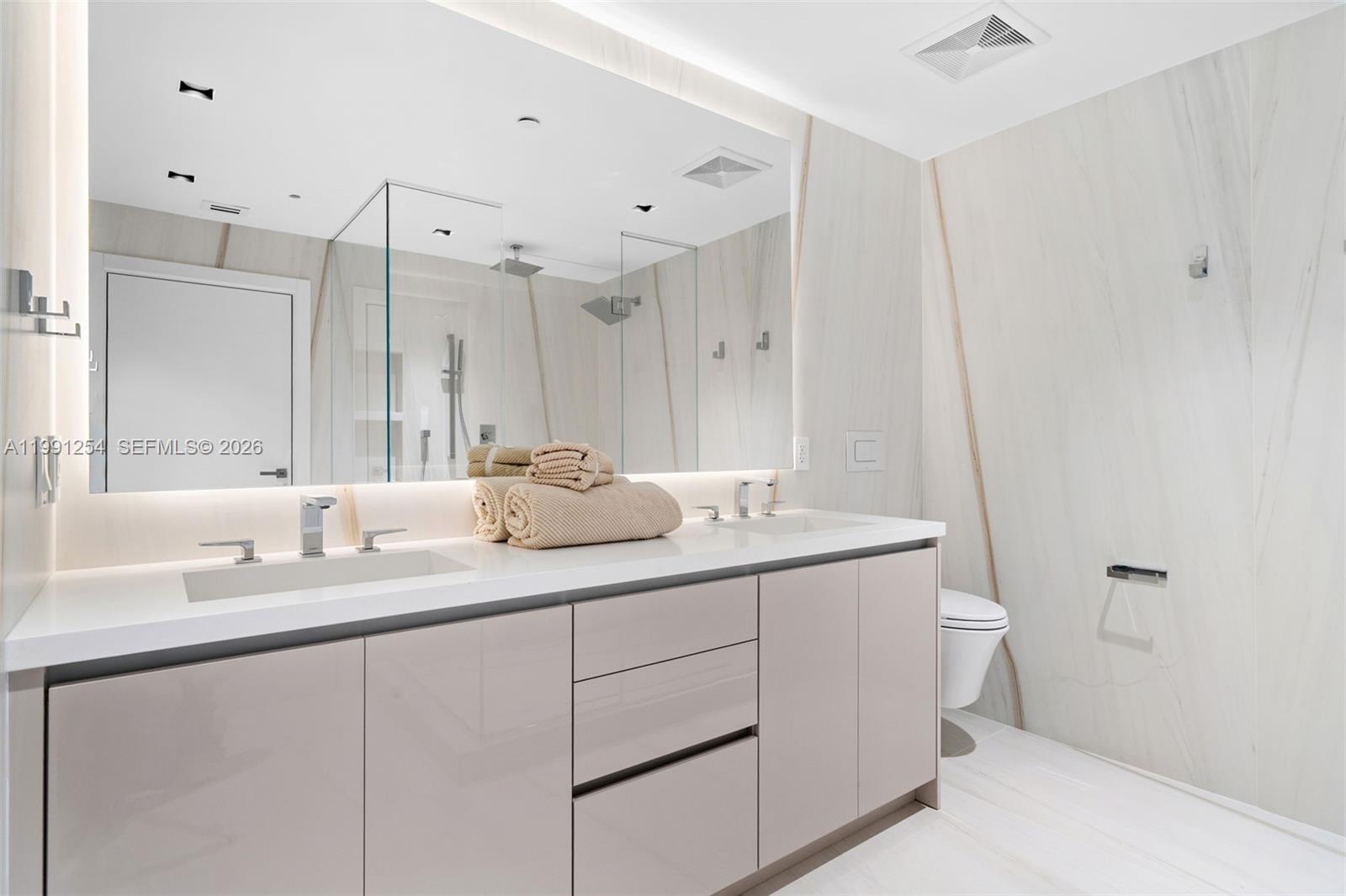 9601 Collins Ave #808 Bal Harbour, FL 33154