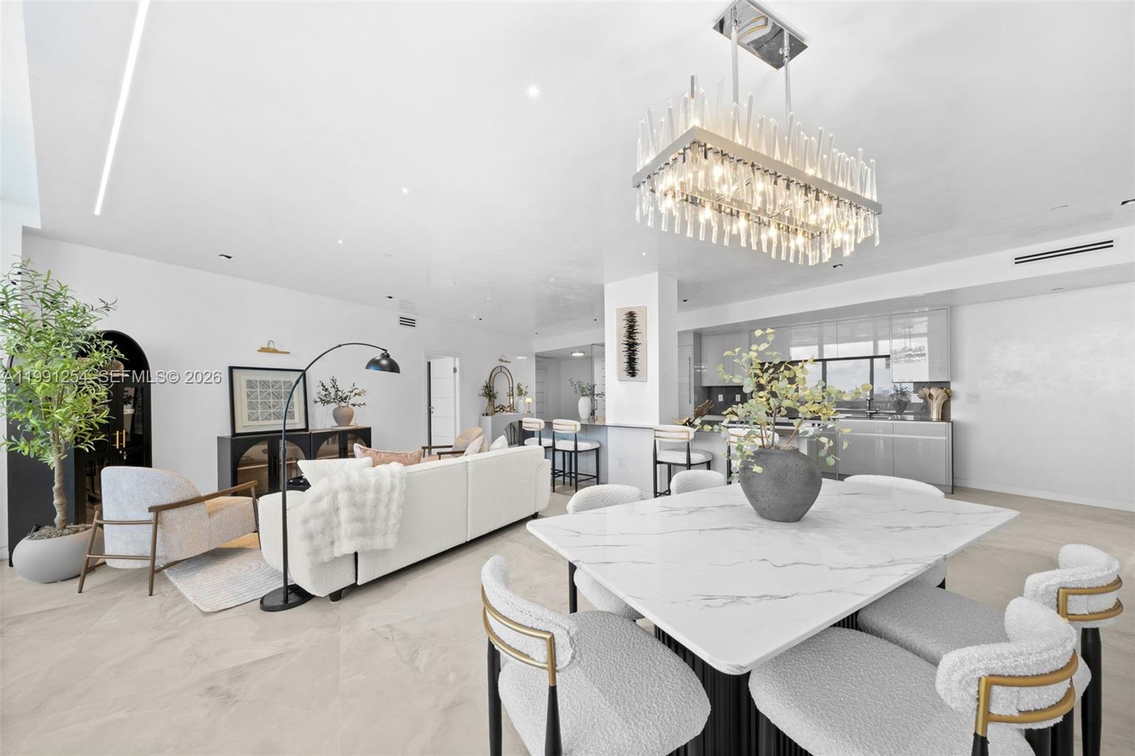 9601 Collins Ave #808 Bal Harbour, FL 33154