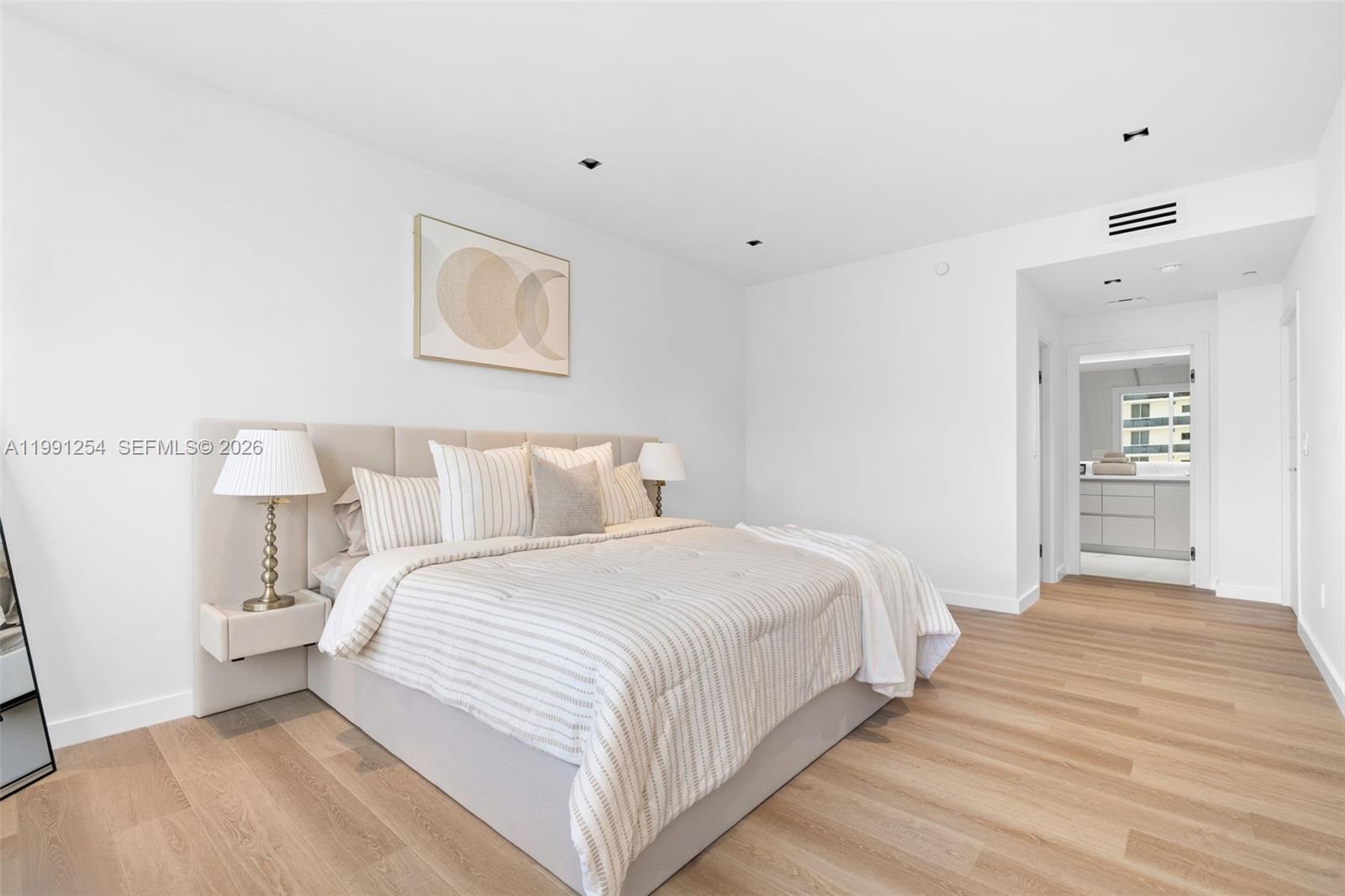 9601 Collins Ave #808 Bal Harbour, FL 33154