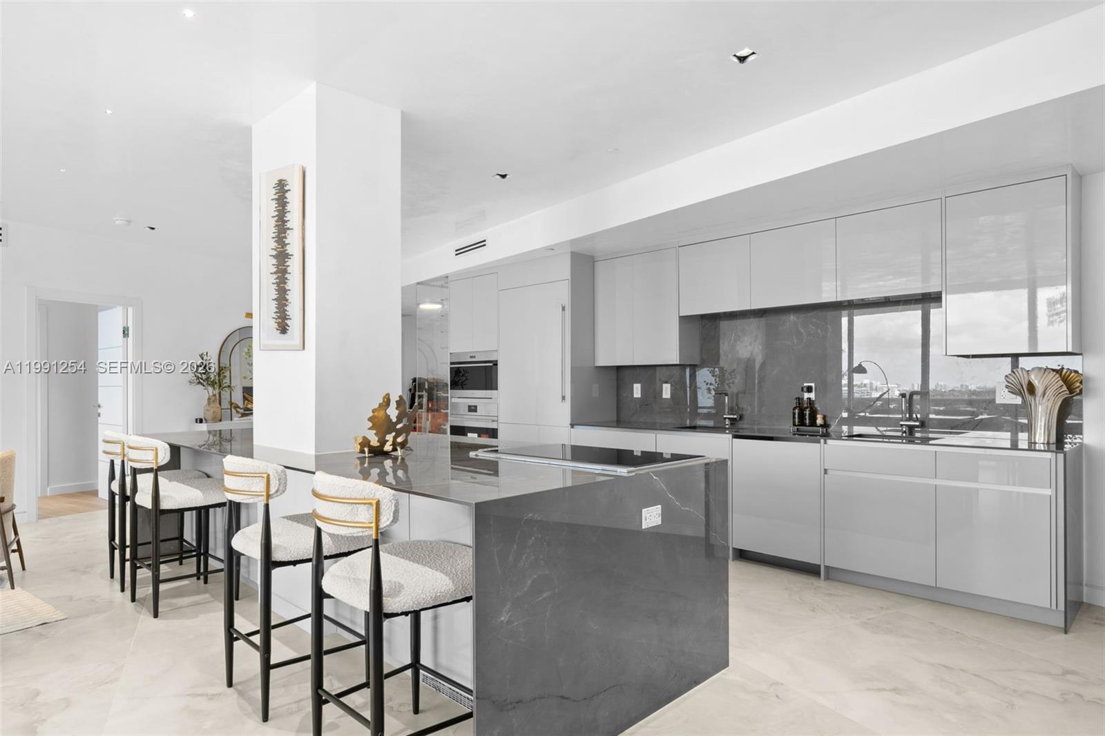 9601 Collins Ave #808 Bal Harbour, FL 33154