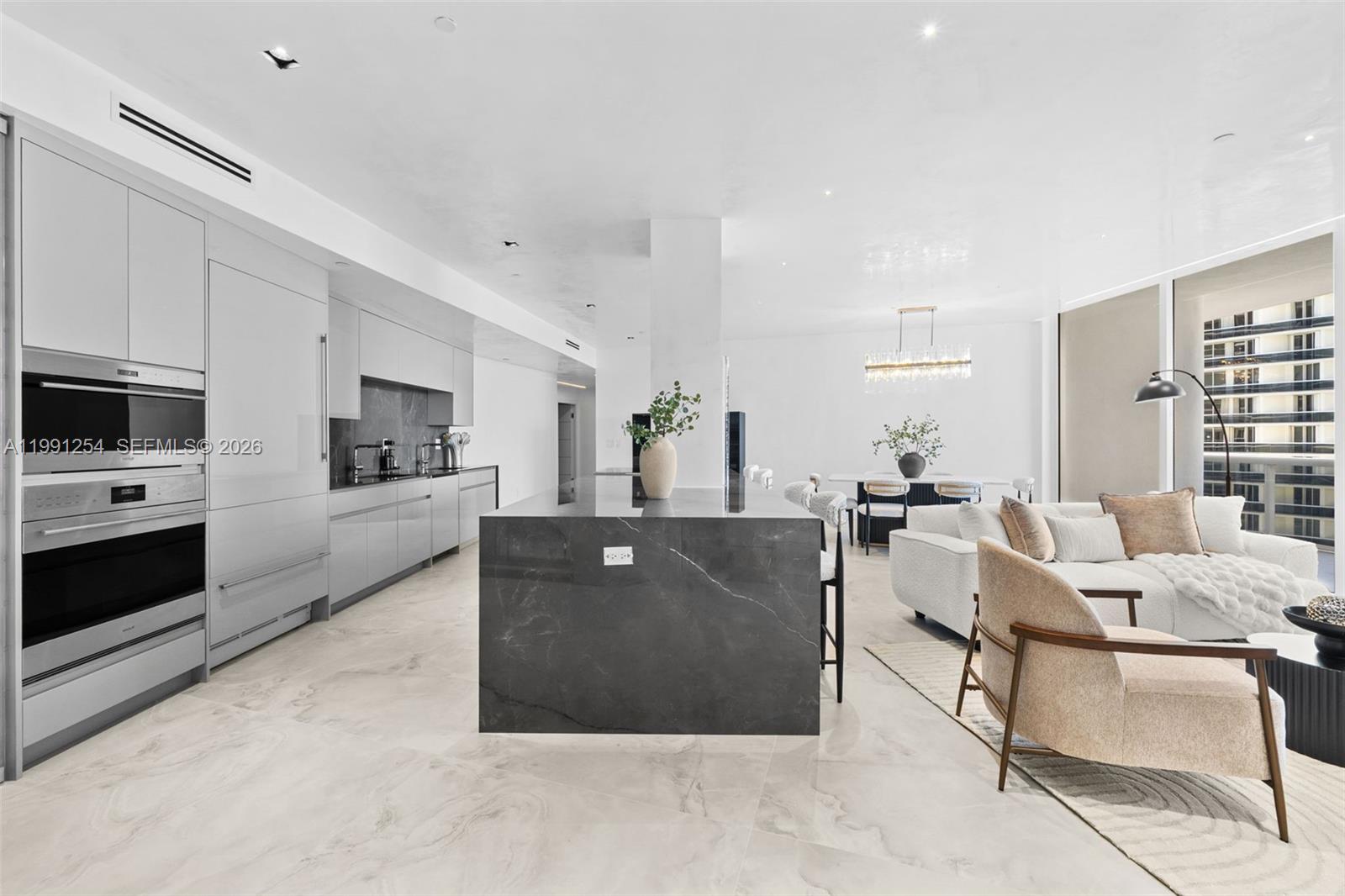 9601 Collins Ave #808 Bal Harbour, FL 33154