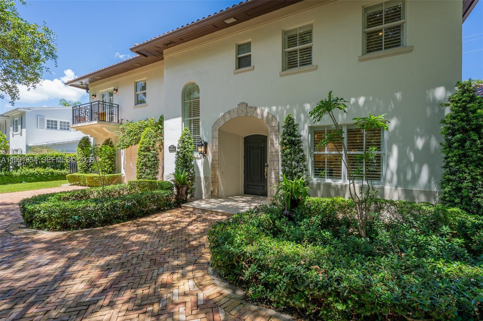 3919 Granada Blvd Coral Gables, FL 33134