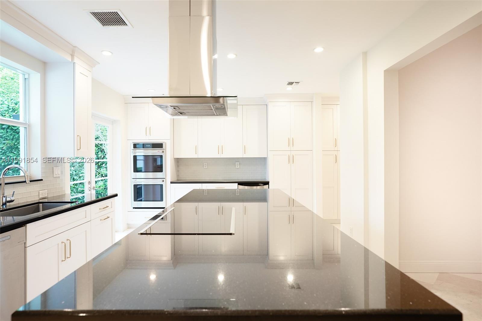 3919 Granada Blvd Coral Gables, FL 33134