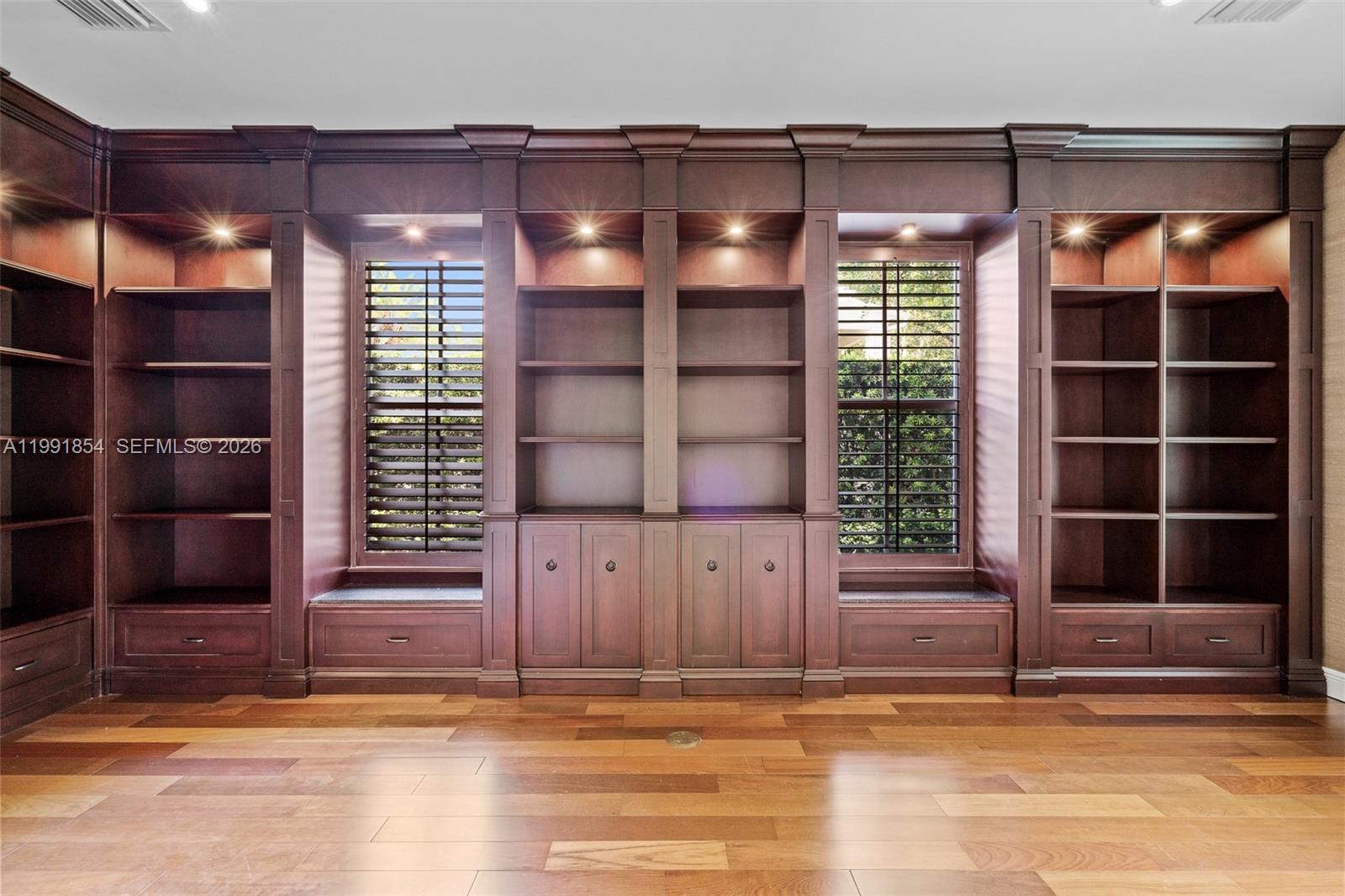 3919 Granada Blvd Coral Gables, FL 33134