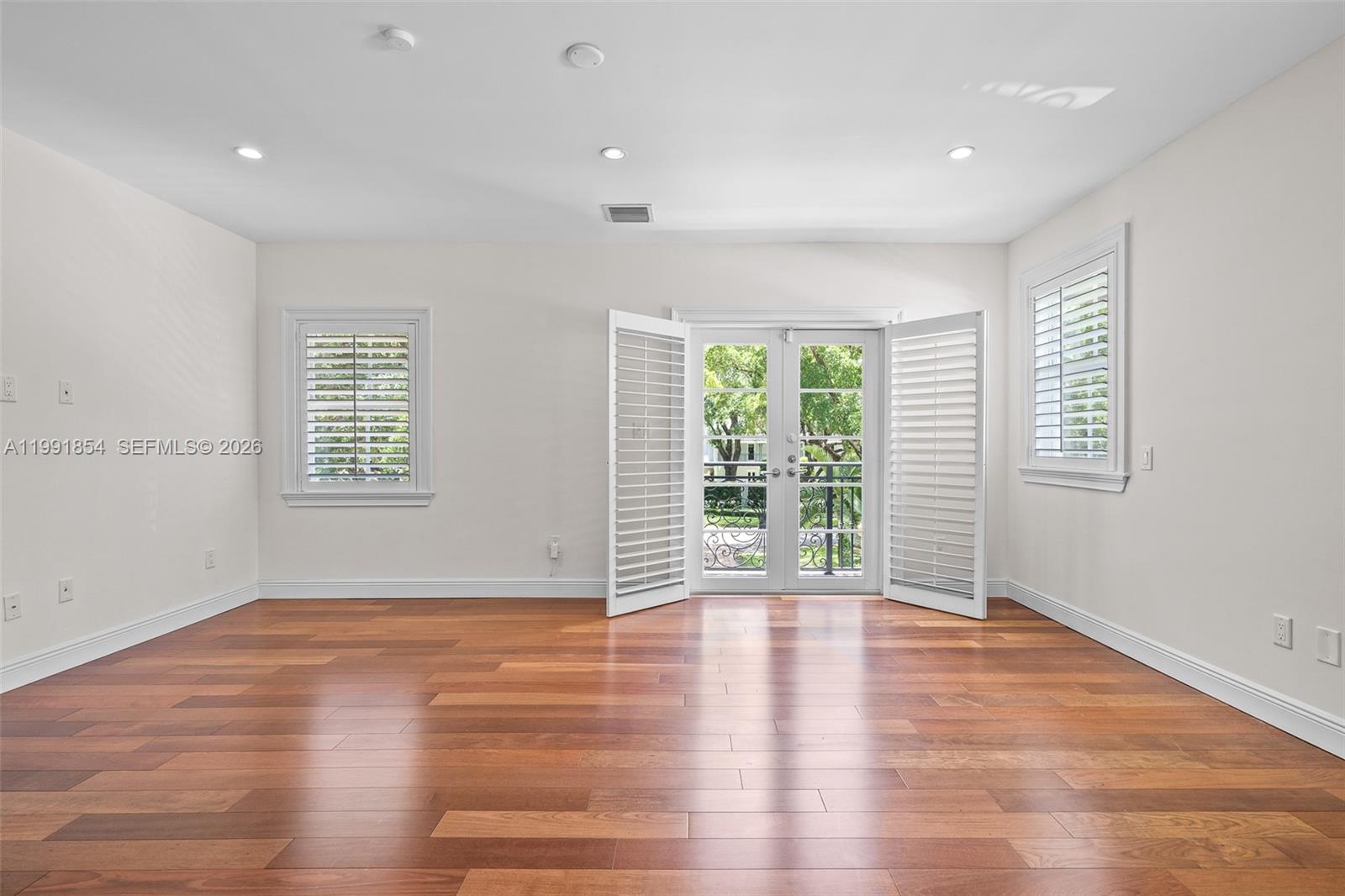 3919 Granada Blvd Coral Gables, FL 33134