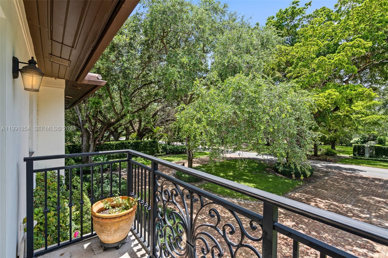 3919 Granada Blvd Coral Gables, FL 33134