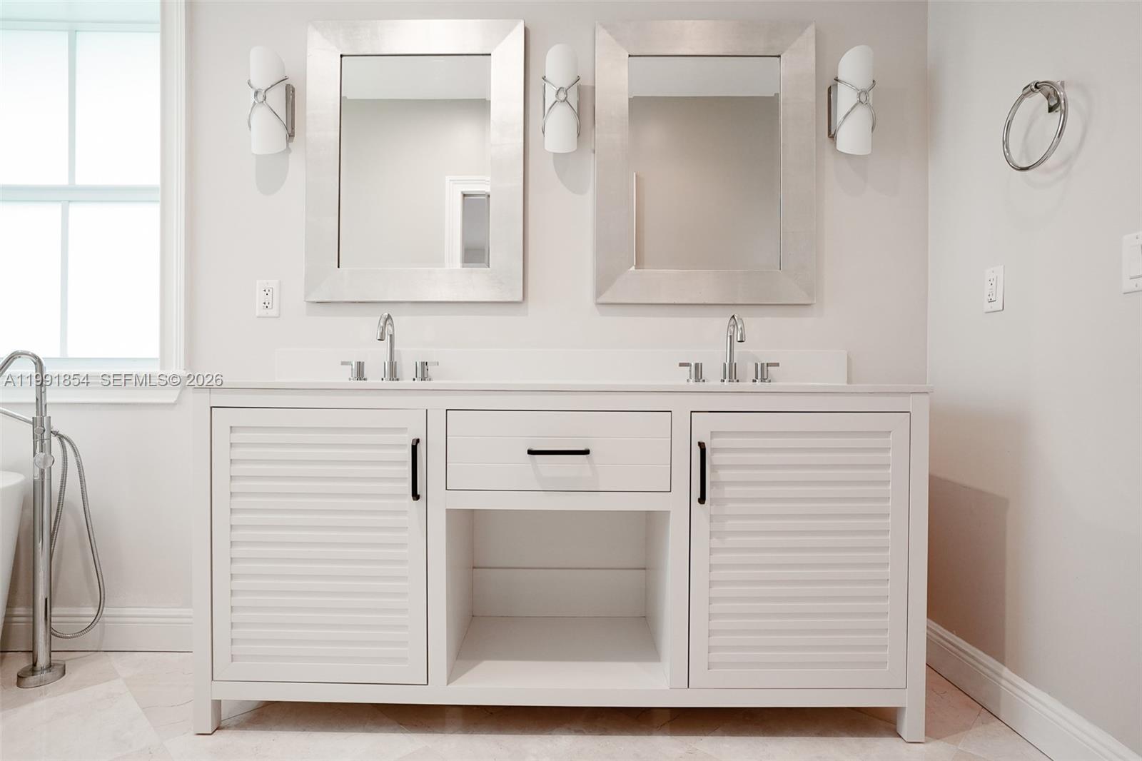 3919 Granada Blvd Coral Gables, FL 33134