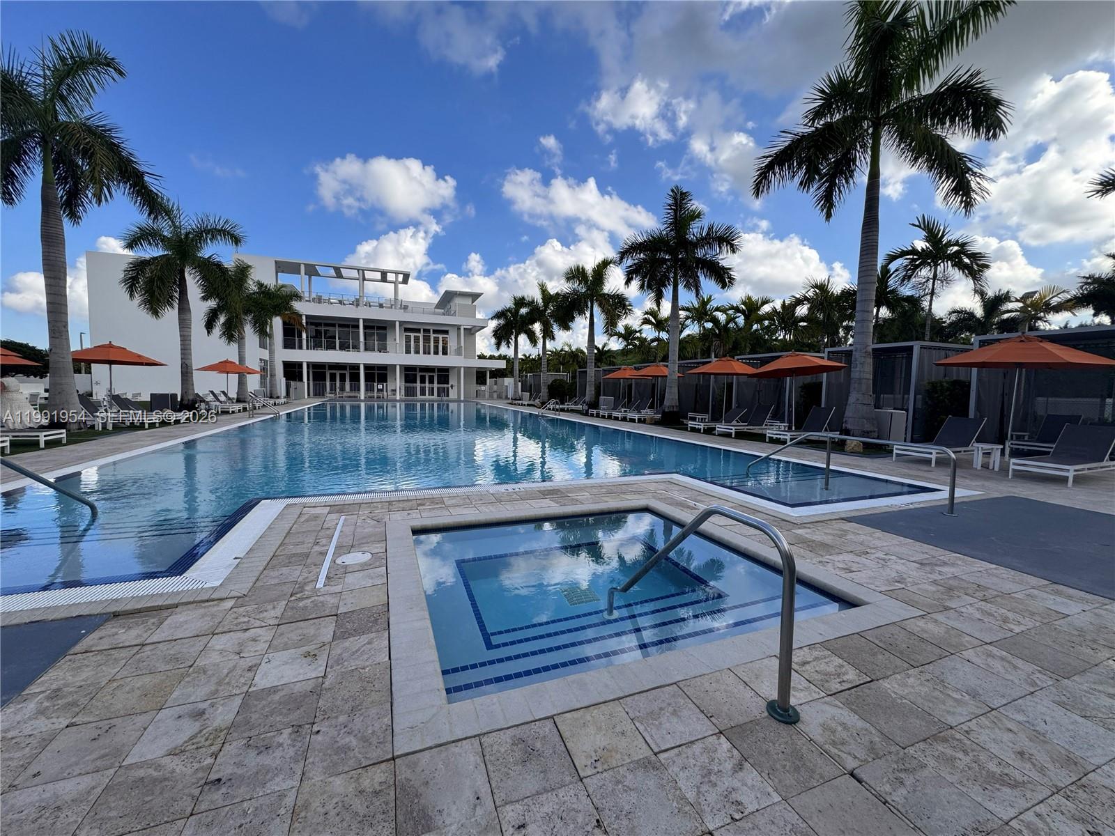 10250 NW 66th St #105 Doral, FL 33178