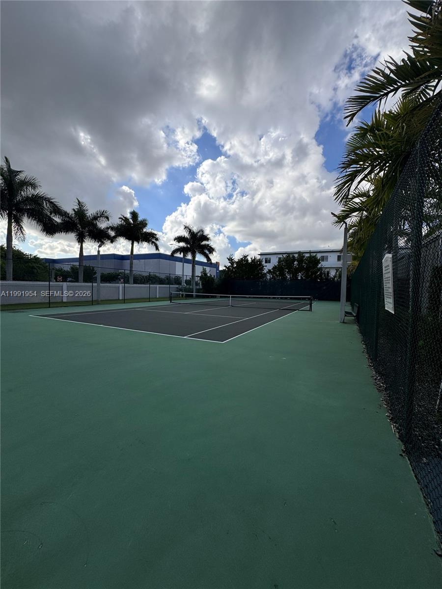 10250 NW 66th St #105 Doral, FL 33178