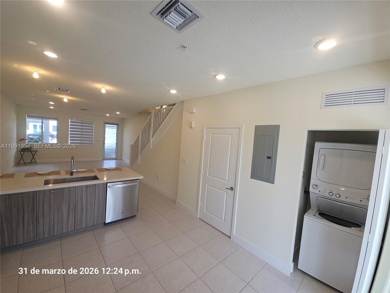 10250 NW 66th St #105 Doral, FL 33178