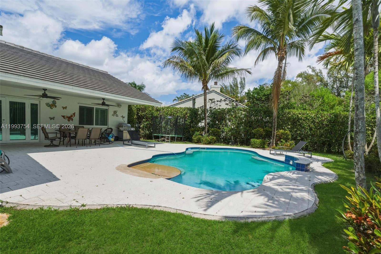 1510 SW 96th Ter Davie, FL 33324