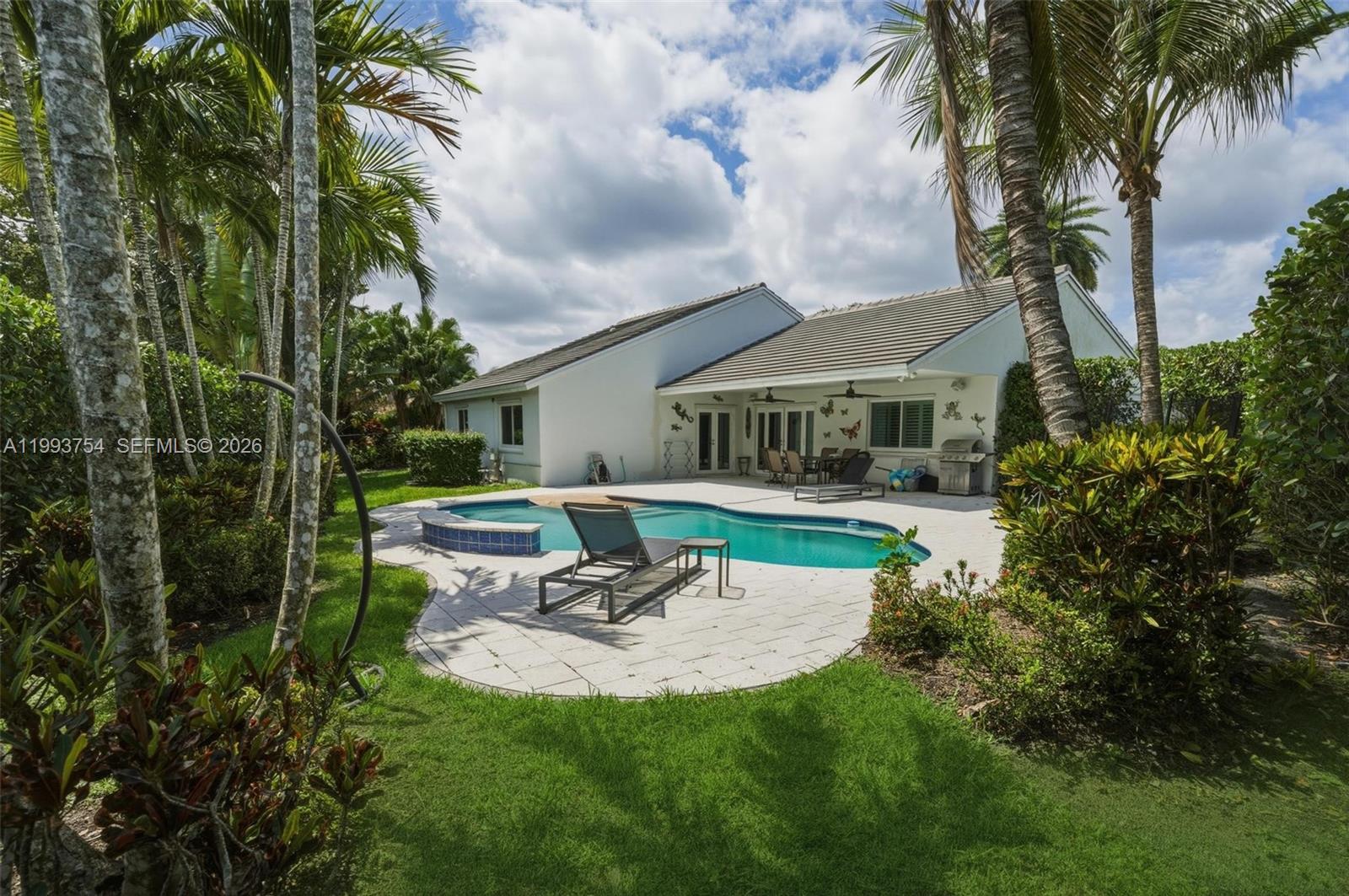 1510 SW 96th Ter Davie, FL 33324