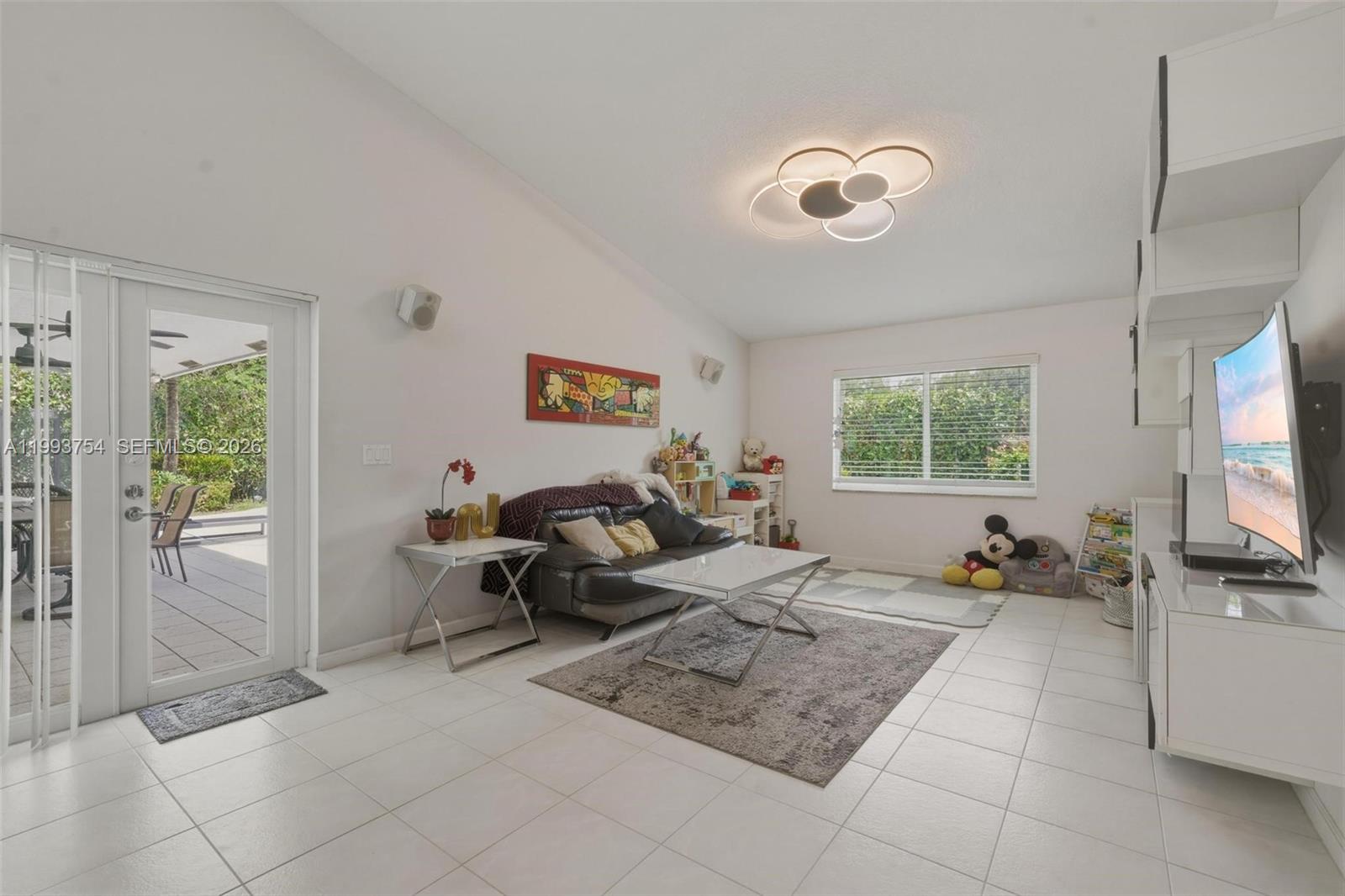 1510 SW 96th Ter Davie, FL 33324