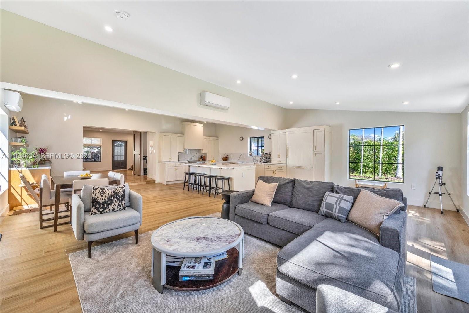 5943 SW 65th Ave South Miami, FL 33143