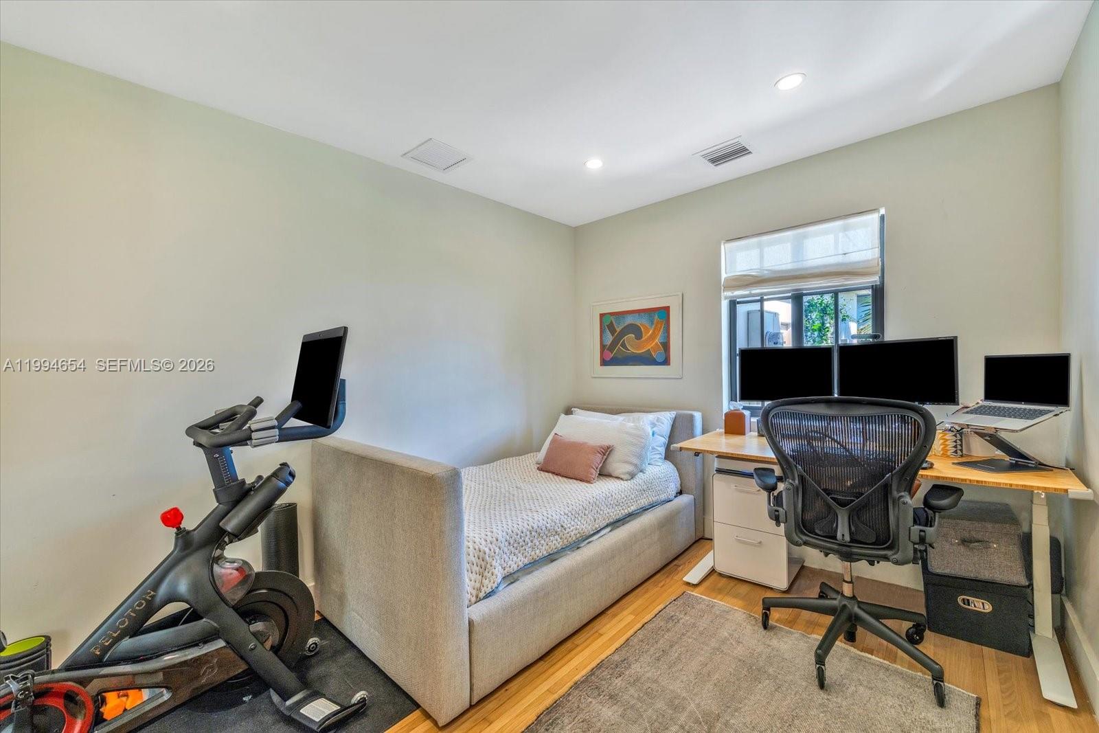 5943 SW 65th Ave South Miami, FL 33143