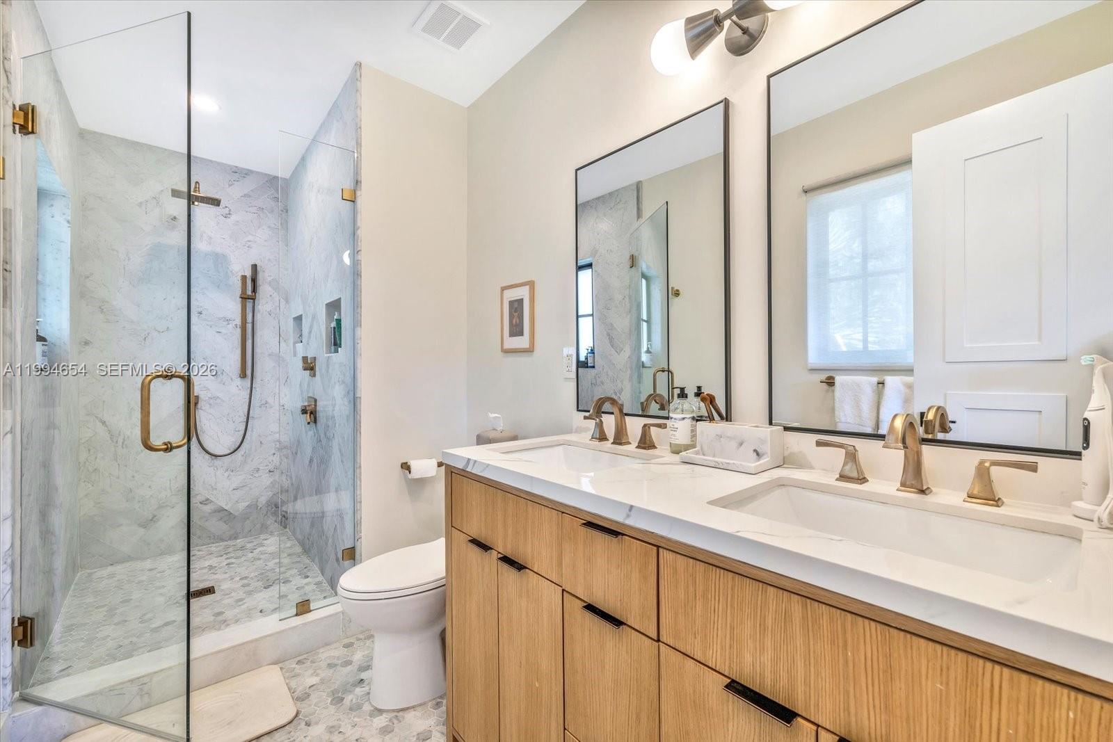 5943 SW 65th Ave South Miami, FL 33143