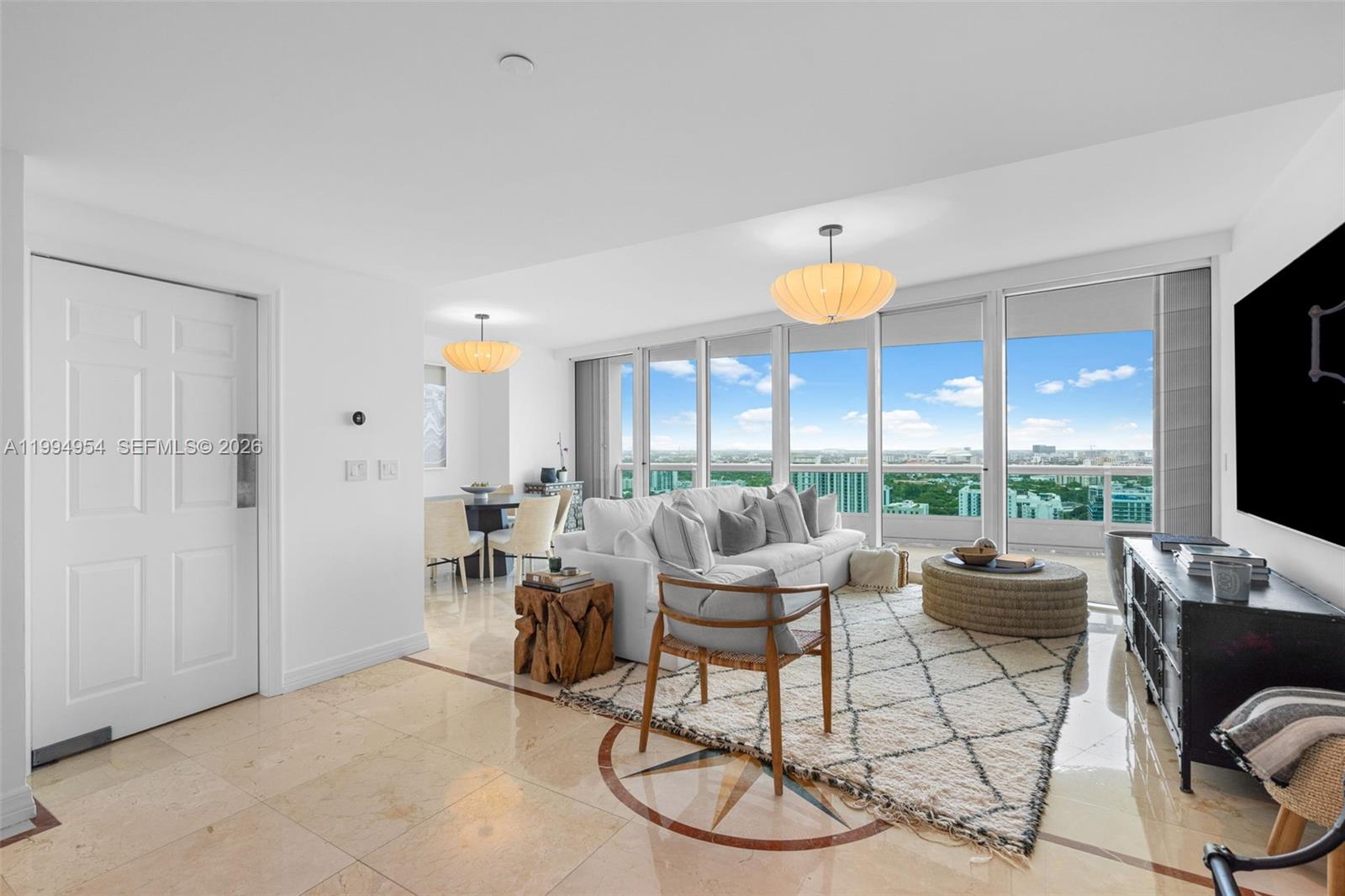 1643 Brickell Ave #2805 Miami, FL 33129