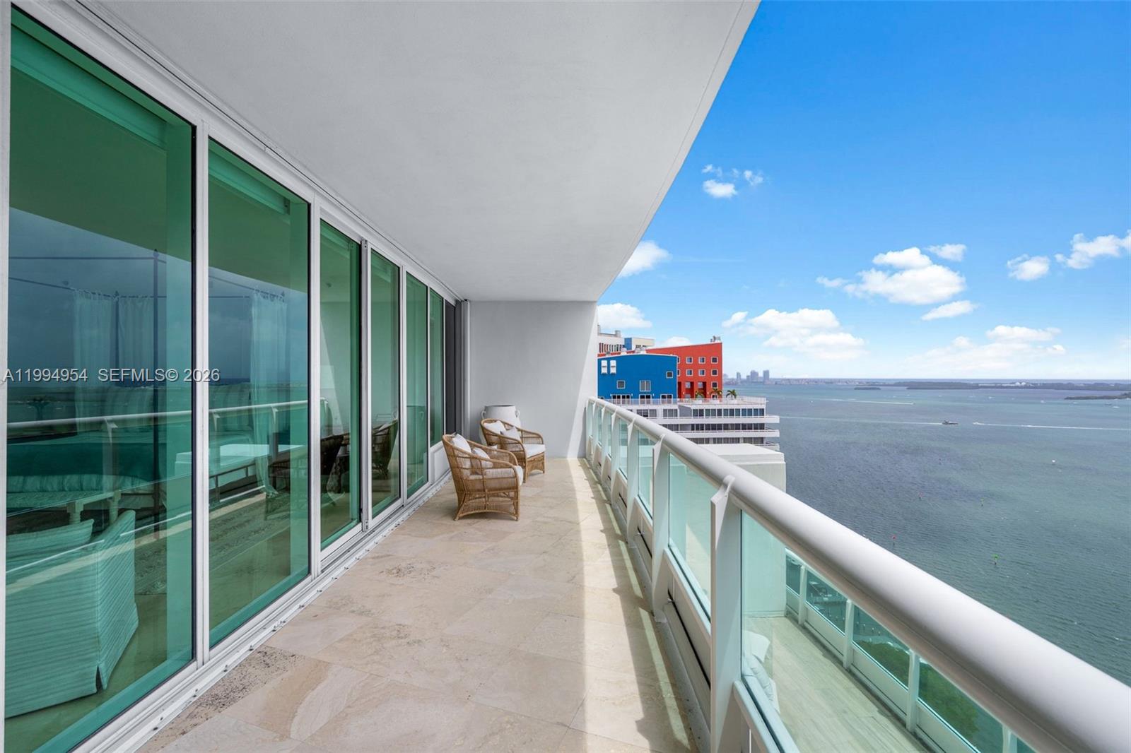 1643 Brickell Ave #2805 Miami, FL 33129