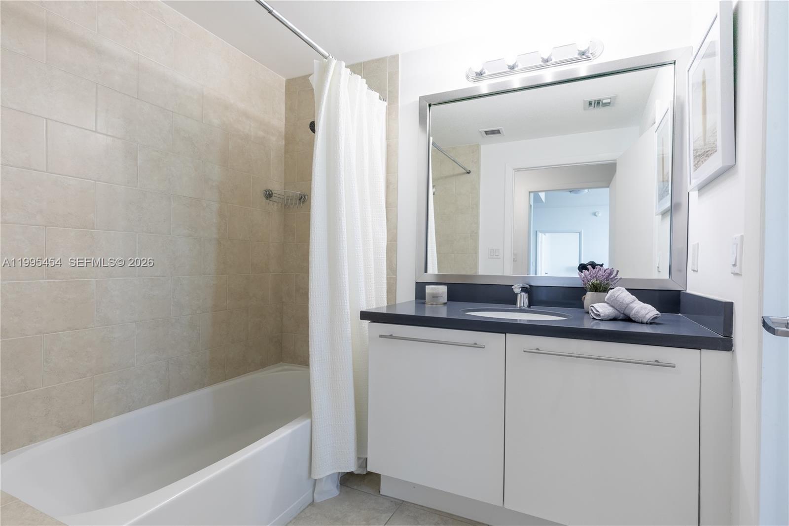 image The Ivy at Riverfront15