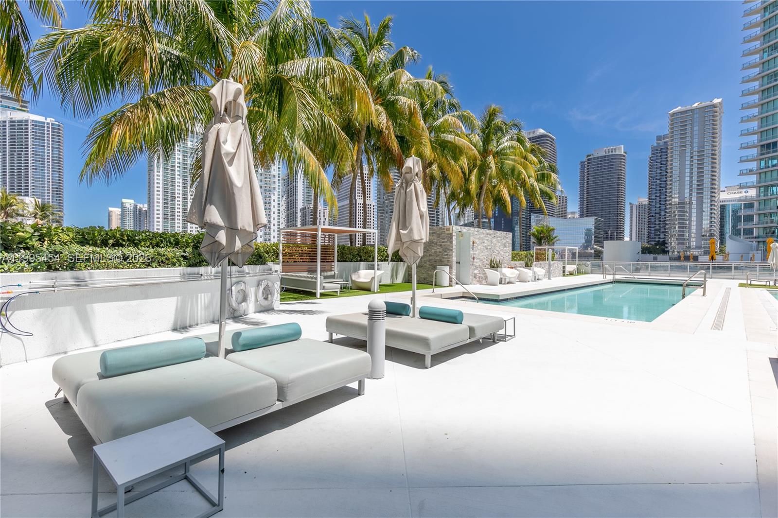 image The Ivy at Riverfront18