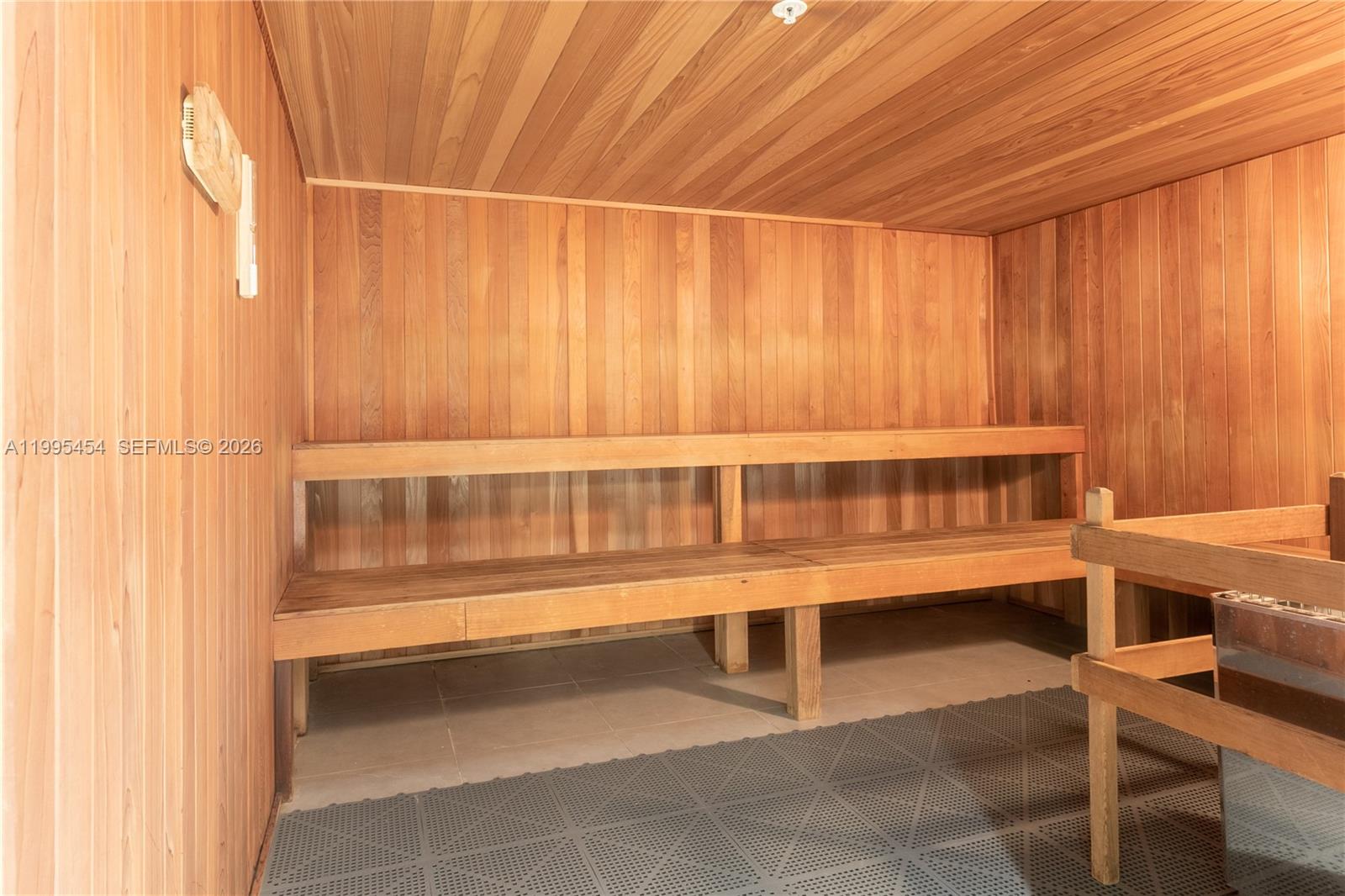 image The Ivy at Riverfront23