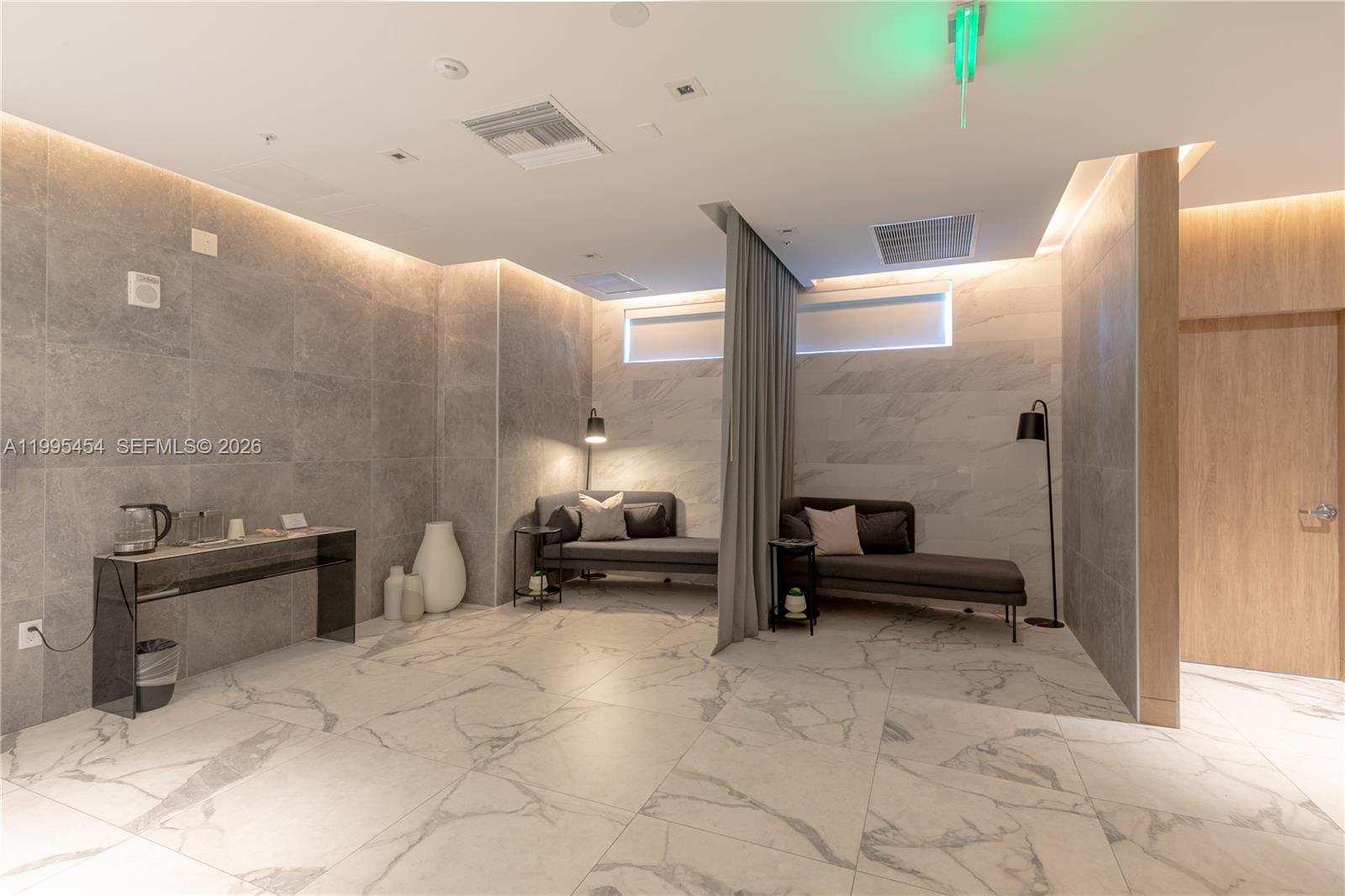 image The Ivy at Riverfront26