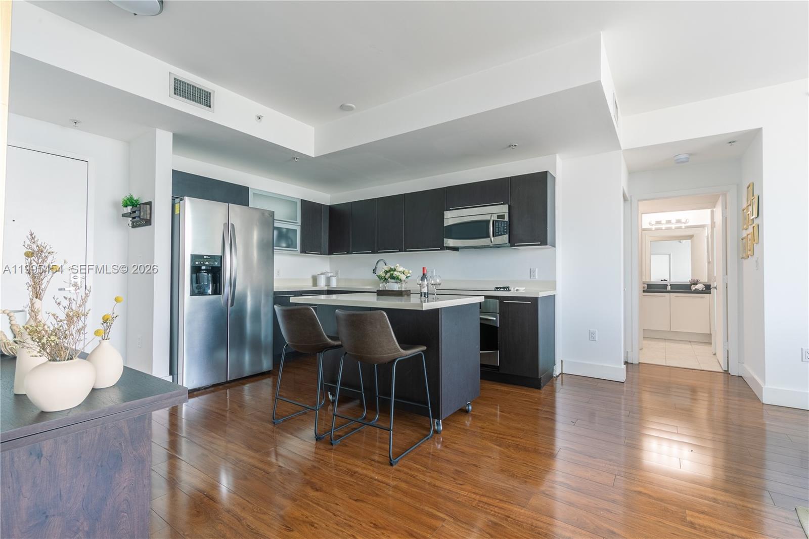 image The Ivy at Riverfront3