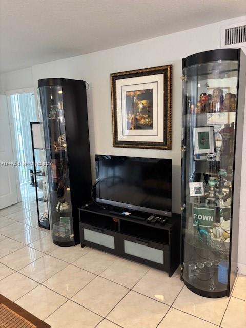 210 172nd St #127 Sunny Isles Beach, FL 33160
